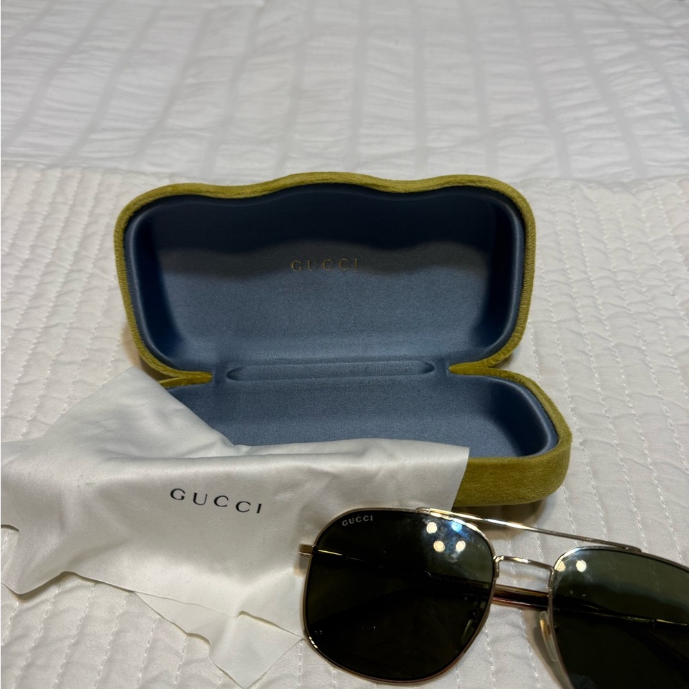 Gucci Aviator Gold Sunglasses with Green Tint